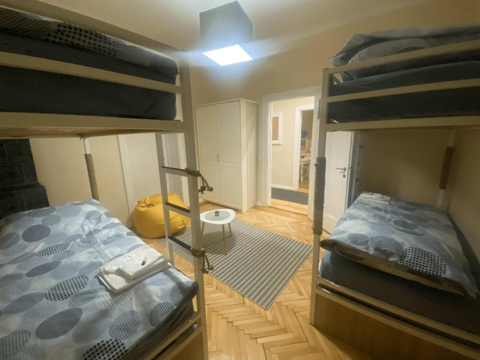 Fg Boutique Hostel Sarajevo Bagian luar foto